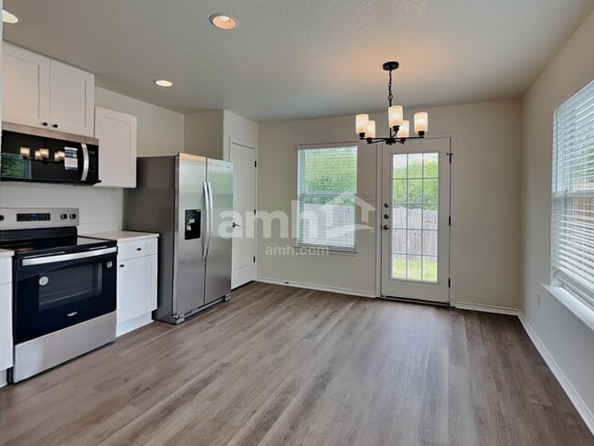 Building Photo - 6112 Fred Couples