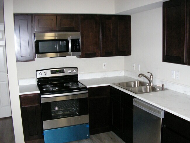 Foto del edificio - 1055 Winners Cir