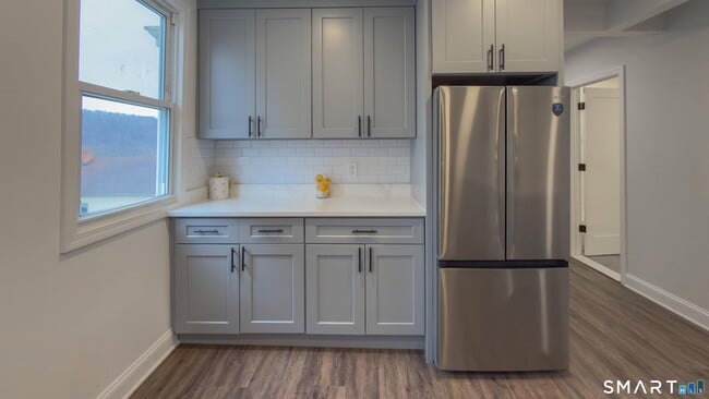 Foto del edificio - 43 W Prospect St