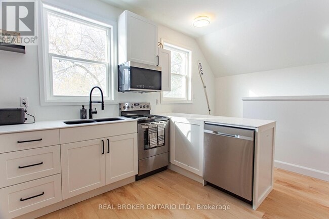 Photo du bâtiment - 97 Albert St S