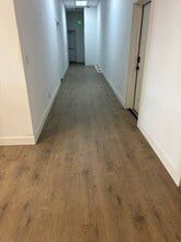 Building Photo - 104 N Main St