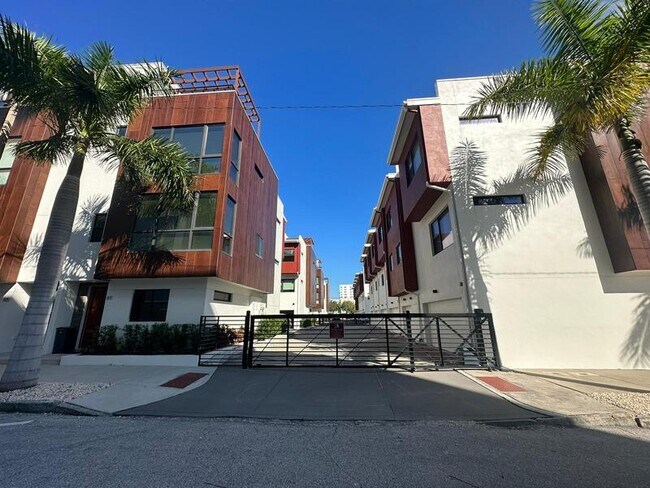 Foto del edificio - 136 8th St N