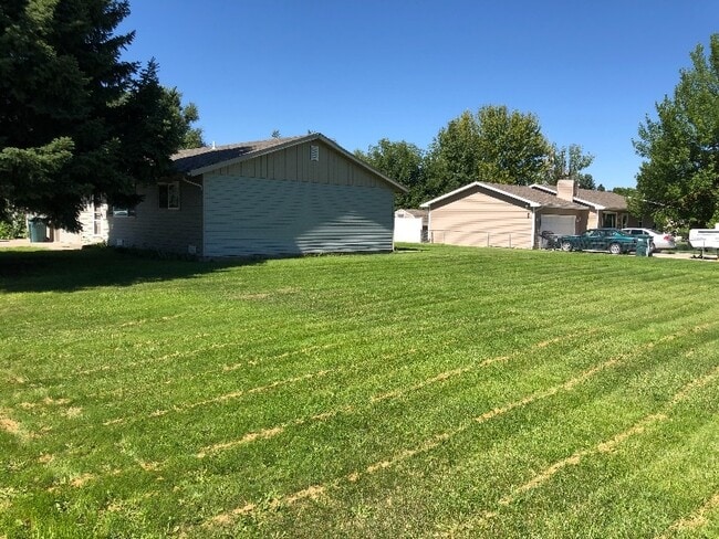 Foto del edificio - 1507 Elaine St