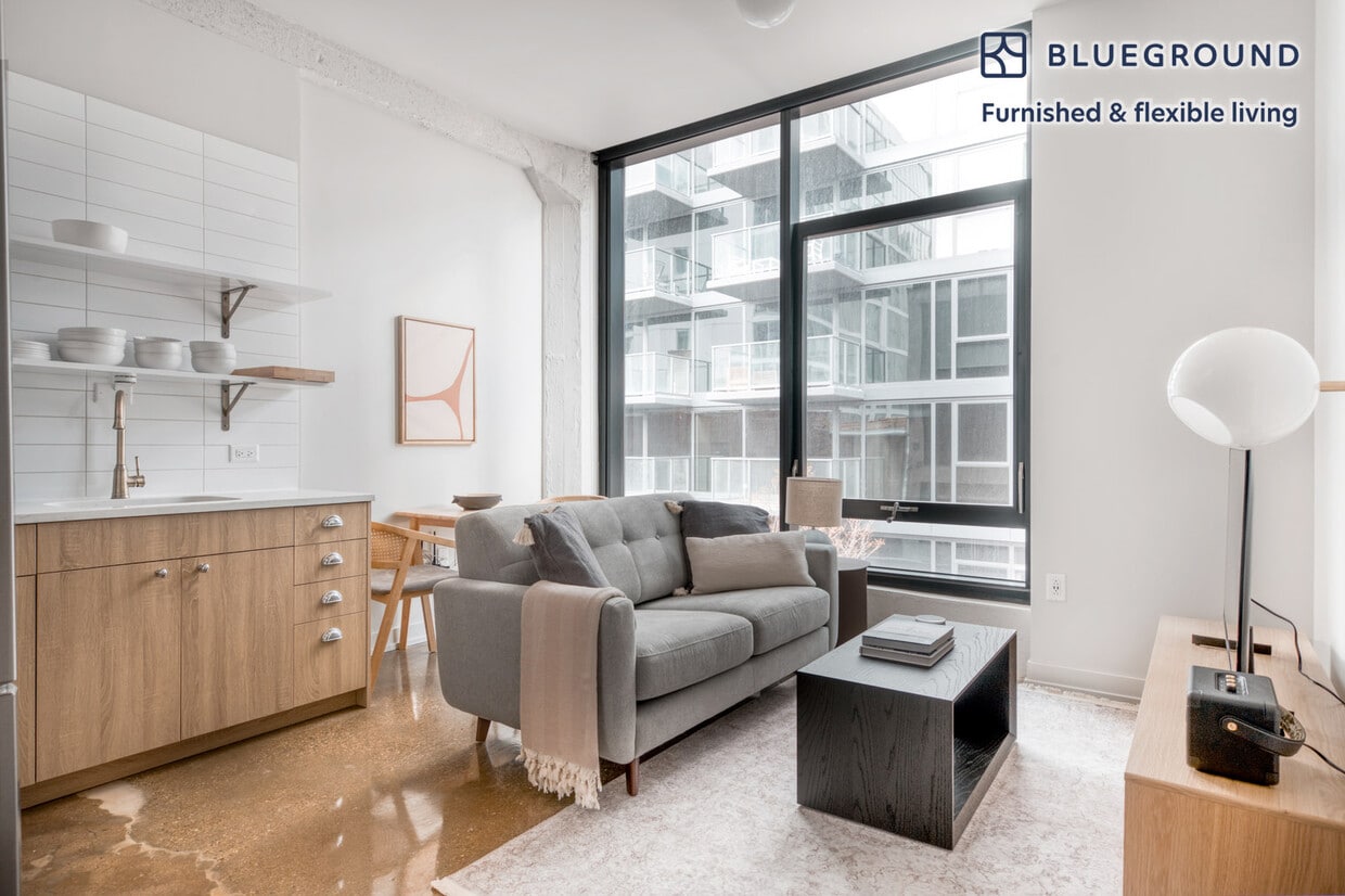 676 N La Salle St Unit FL5ID882, Chicago, IL 60654 Room for Rent in