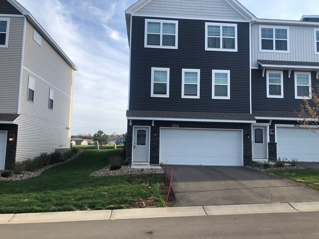 Building Photo - 8773 Granite Ln