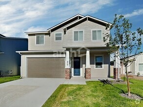 Building Photo - 979 N Nichole Ave
