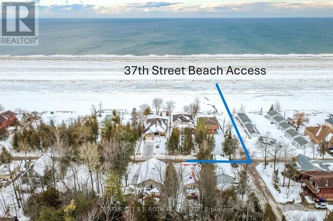 Photo du bâtiment - 991 Shore Ln
