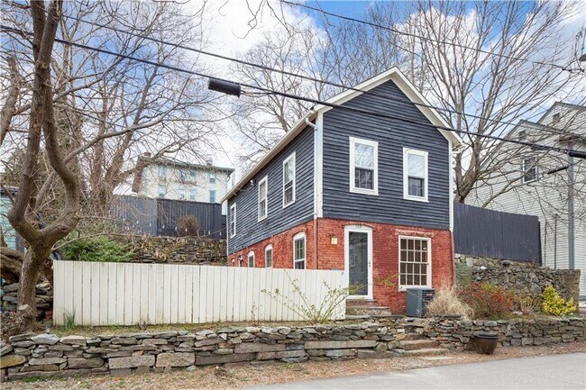 Building Photo - 109 Marlborough St