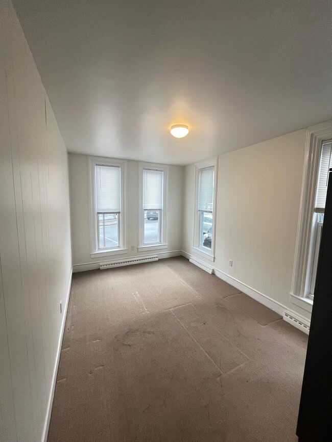 Foto del edificio - 355 Washington St