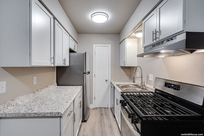 Foto del edificio - The Cornerstone