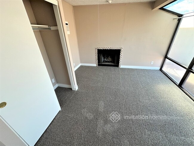 Foto del edificio - 702 W Mesquite St