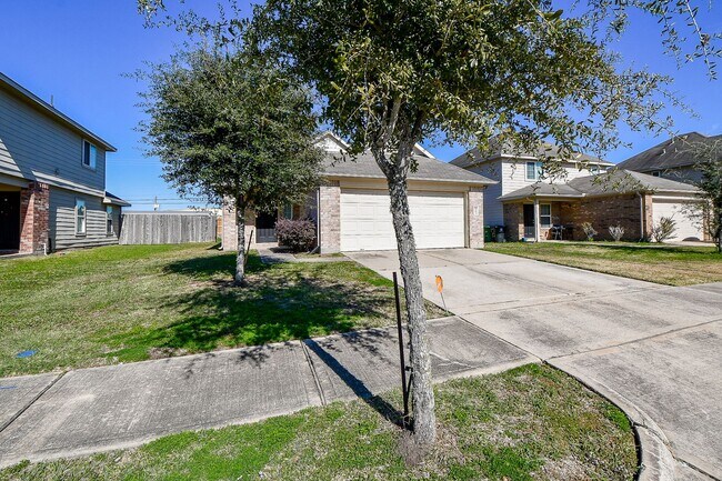 Building Photo - Newly Remodeled home for Rent