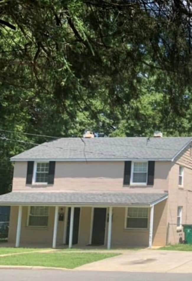 Hillsboro - Hillsboro Apartment