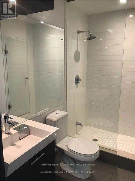 Photo du bâtiment - 388 Yonge St