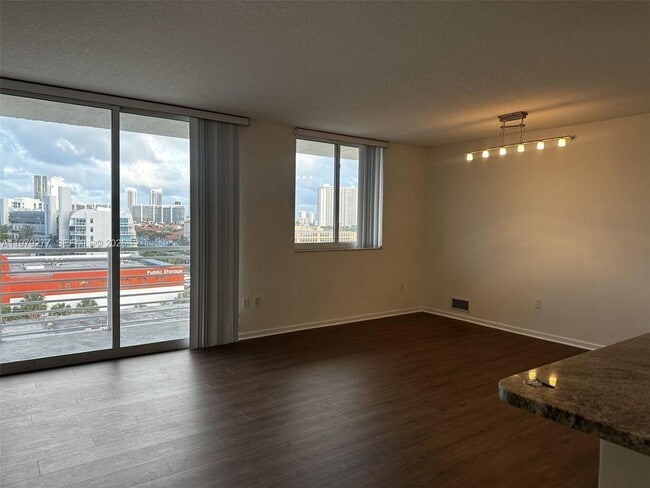 Building Photo - 18800 NE 29th Ave