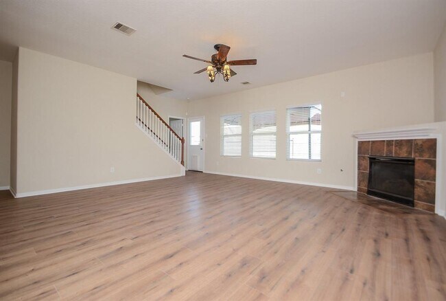 Foto del edificio - 14914 Liberty Stone Ln