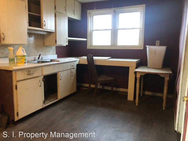 Building Photo - 2 br, 1 bath House - 2617 Cherry St