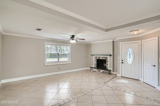 Building Photo - 3 br, 2 bath House - 3702 West Reynolds St...