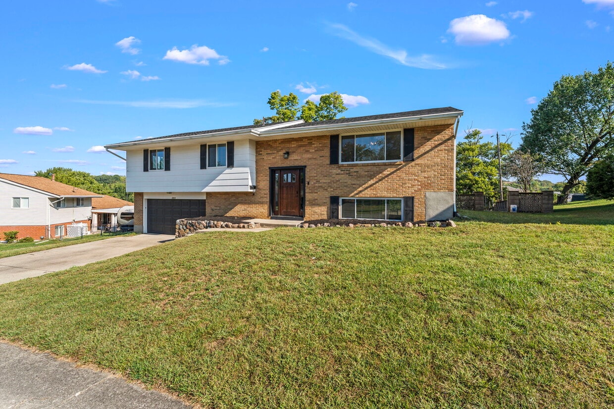 Foto principal - 1805 Kathy Ln
