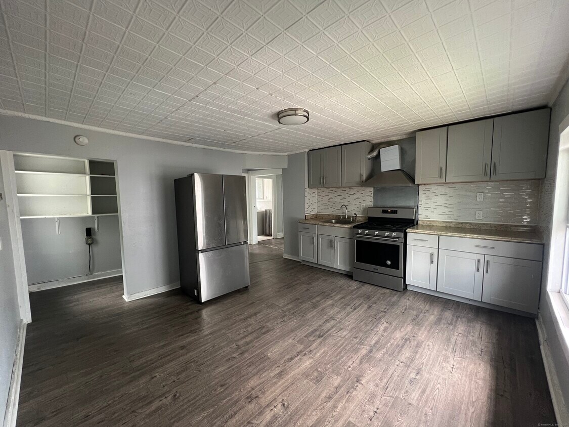 Foto principal - 191 Newfield Ave
