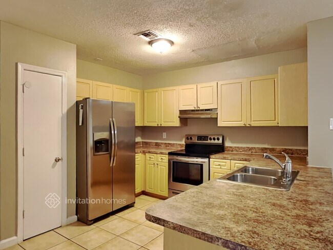 Foto del edificio - 2533 NW 82nd Terrace