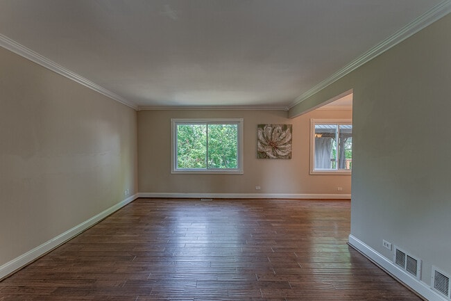 Foto del edificio - 1490 Paisley Ct
