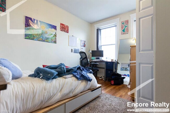 Foto del edificio - 2003 Commonwealth Ave