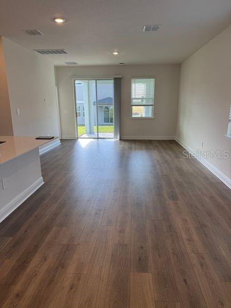 Foto del edificio - 2249 Hen Rd