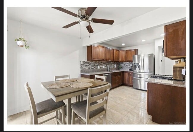 Building Photo - 2BR/2BA Condo w/ Solar, Upgrades & Great Location