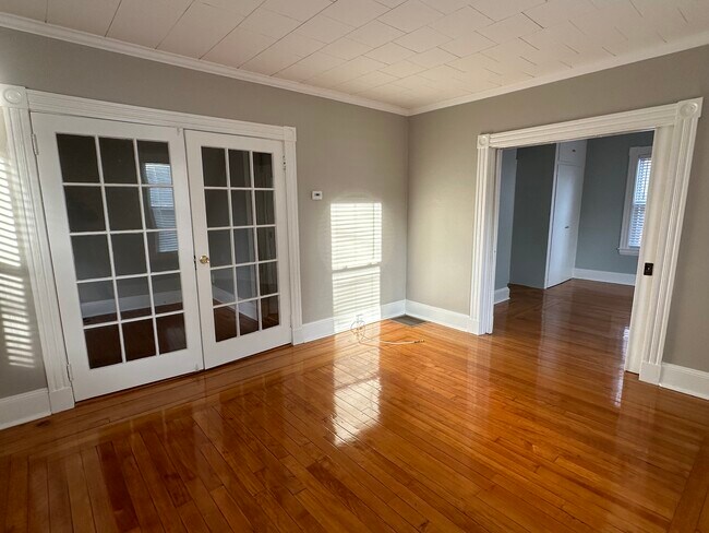 Foto del edificio - 11 Crescent Ave