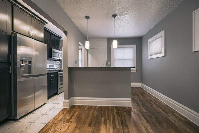 Building Photo - Hamlet St 789-791 MLR