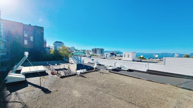 Foto del edificio - 2209 Gough St