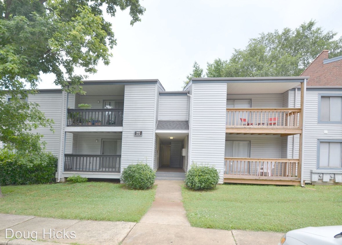Primary Photo - 1 br, 1 bath House - 855-K Farmhurst Dr