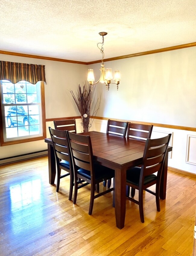 Dining room - 41 East St