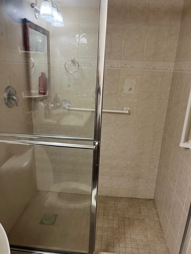 Foto del edificio - 7502 W Atlantic Blvd