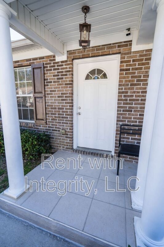 Building Photo - 3314 Sawtooth Dr