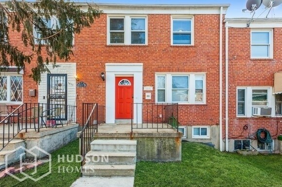 Primary Photo - AVAILABLE NOW! - 1609 Burnwood Road, Balti...