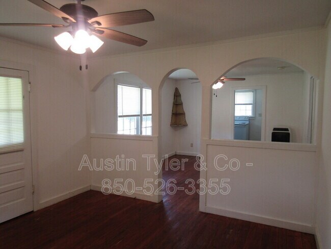 Foto del edificio - 3005 Pierce St