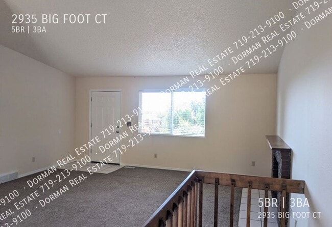 Foto del edificio - 2935 Big Foot Ct