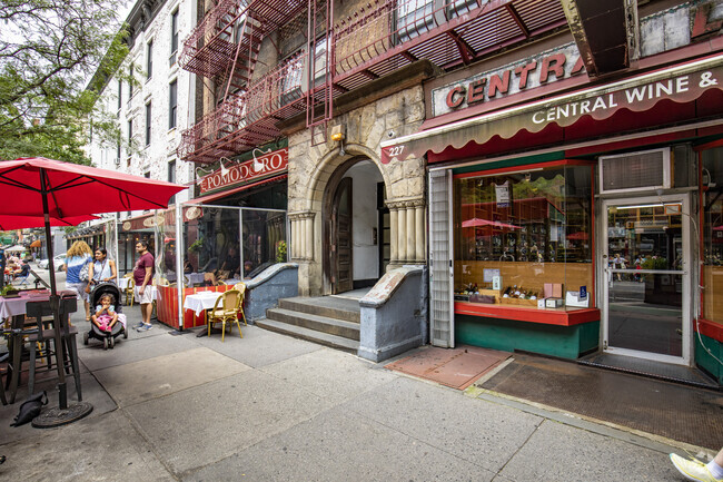 229 Columbus Ave New York, NY 10023-4007 - 229 Columbus Avenue