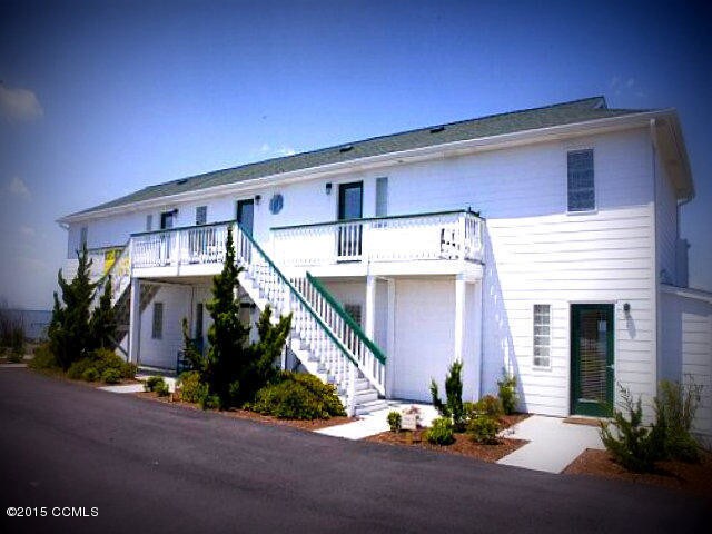 Primary Photo - 2306 Emerald Dr