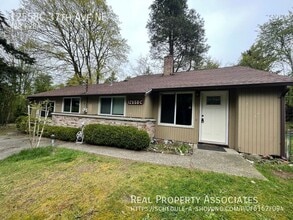 Building Photo - 12558 37th Ave NE