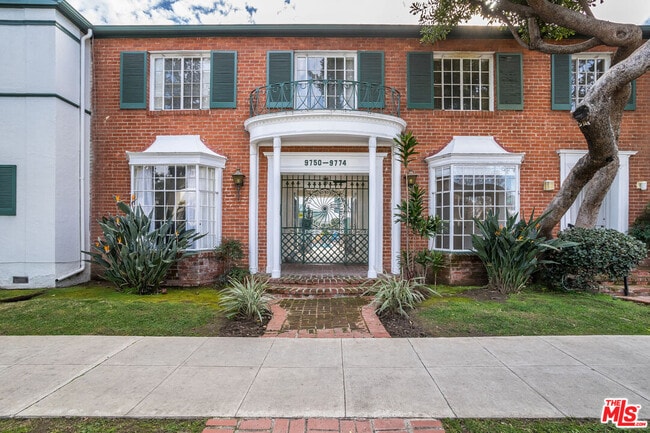 Foto del edificio - 9770 W Olympic Blvd