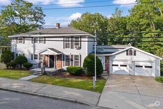 Building Photo - 85 Mast Rd