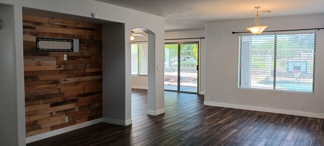 Foto del edificio - 3 Bed / 2 Bath with Loft and Pool