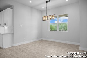 Building Photo - 1350 Birch Ln