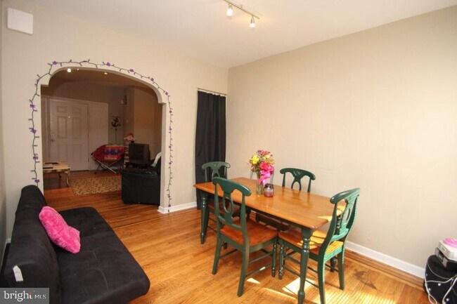 Foto del edificio - 5760 N 20th St