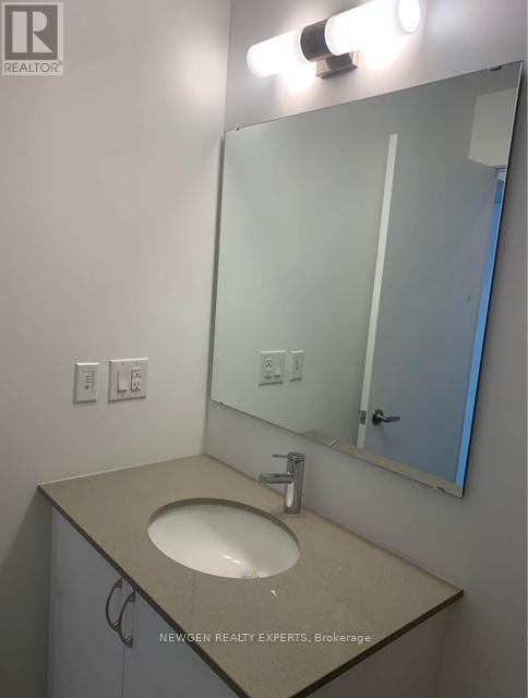 Building Photo - 56 Lakeside Ter