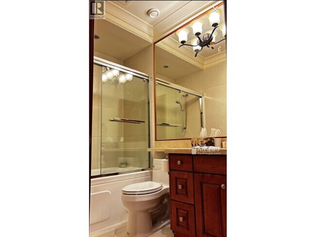 Photo du bâtiment - 6708 Cypress St