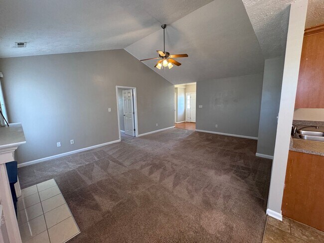 Foto del edificio - 2212 Chasewater Rd